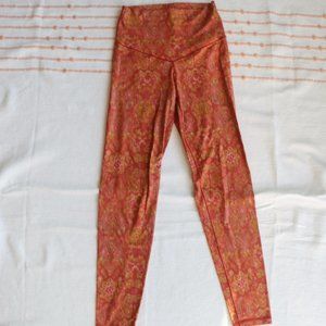 Aerie leggings / paisly / boho /cute